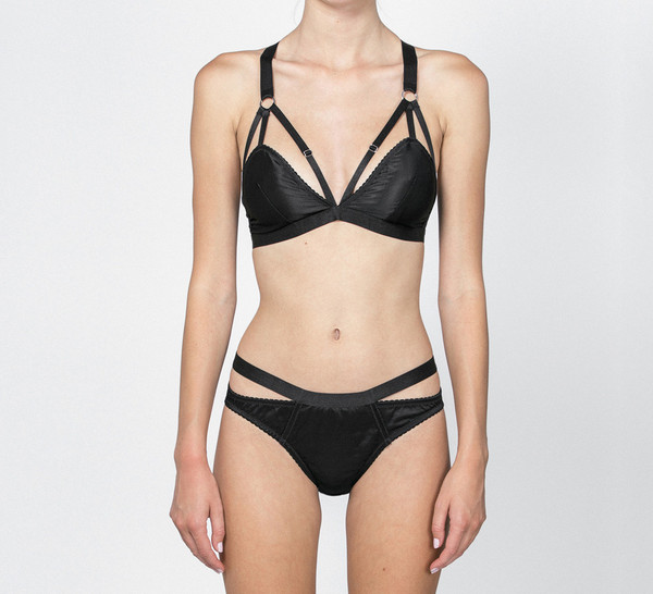 Lulu Softcup bra Black Mesh