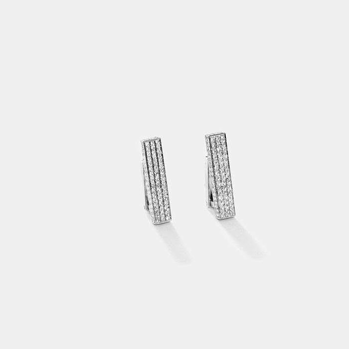 Maison Dauphin Collection II white gold white diamond earrings