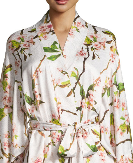 Natori blossom robe petal pink close up