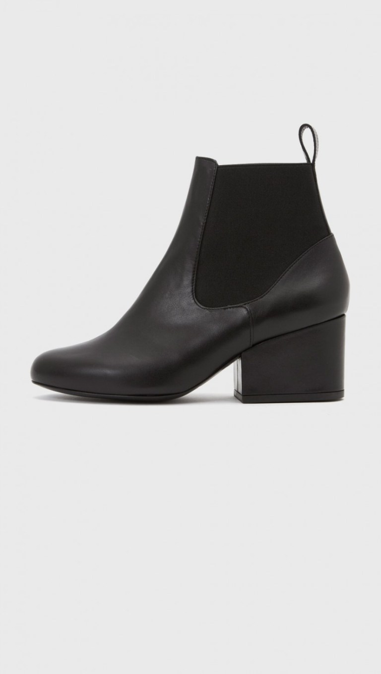 robert_clergerie_moon_boots_black_v1