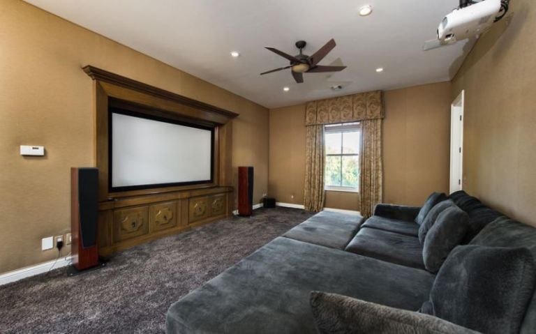 Selena Gomez theatre