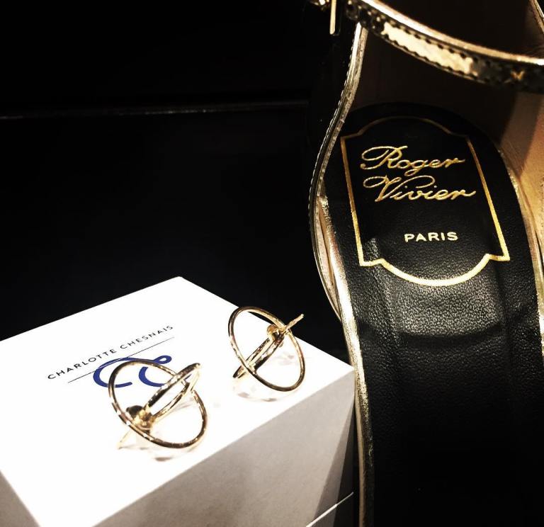 Selenas accessories photo Chris Classen