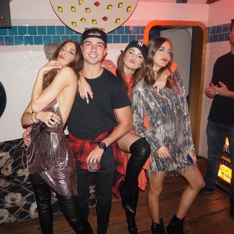 Selena Gomez Samuel Krost Sama and Haya photo selena Gomez Instagram
