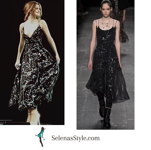 UPDATED: Selena Gomez Revival Style Selena Gomez Style Blog UPDATED: Selena Gomez Revival Style Selena Gomez Style Blog