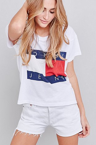 Urban Outfitters  Tommy Jeans Cropped Square White T-shirt