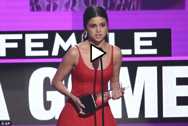 selena-gomez-ama-2016-speech-photo-ap-video
