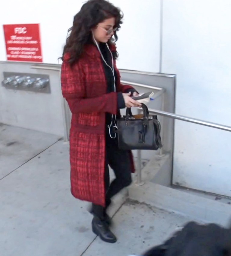 Selena Gomez Style Blog