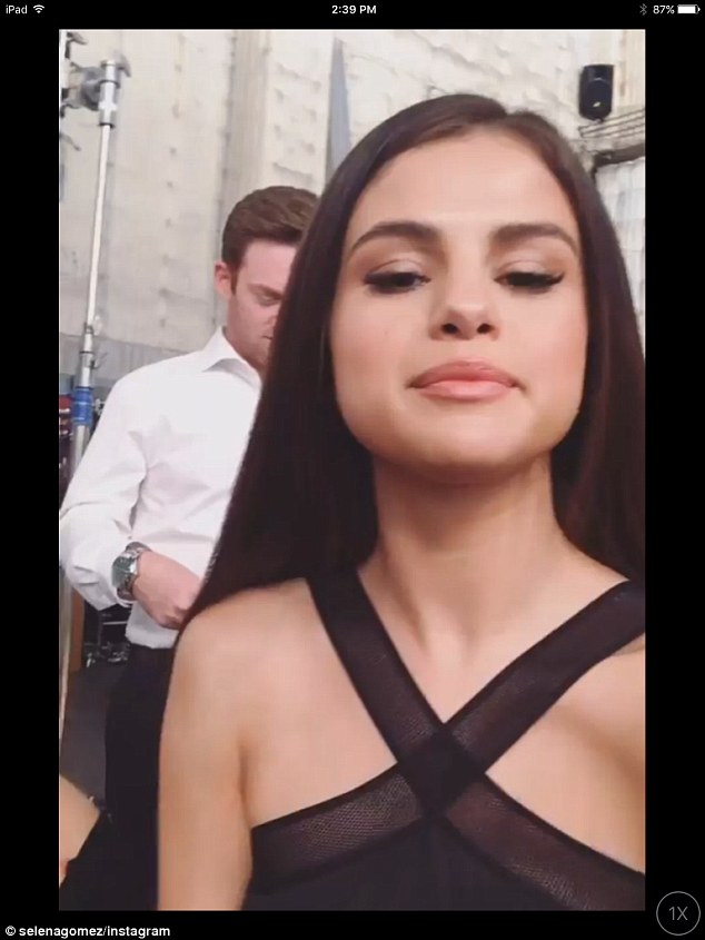 Selena gomez black halter top Pantene March 2017