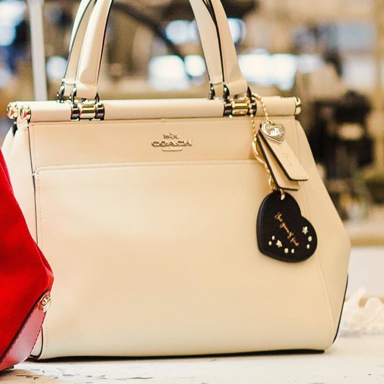 Selena Gomez style 2017 Selena Grace bag in Selena White photo Coach