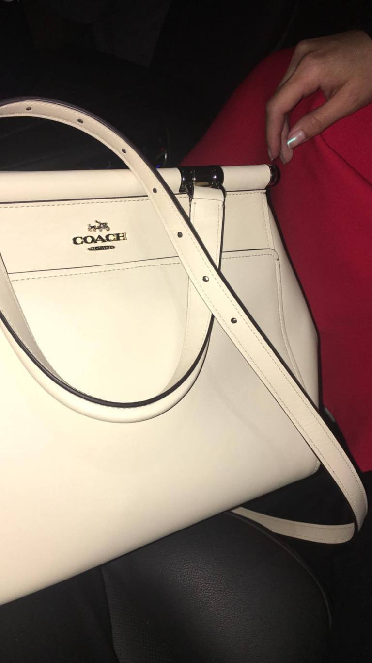 Selena Gomez style 2017 white Coach bag August 2017