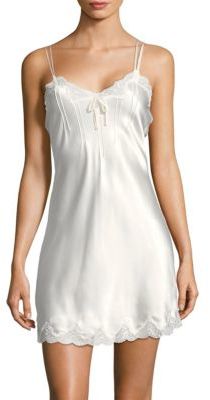 Ginia scallop lace chemise