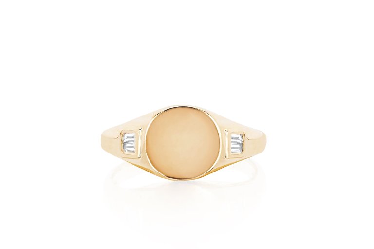 EF-60379-YG-DiamondBaguette-Signet-Ring_2048x2048