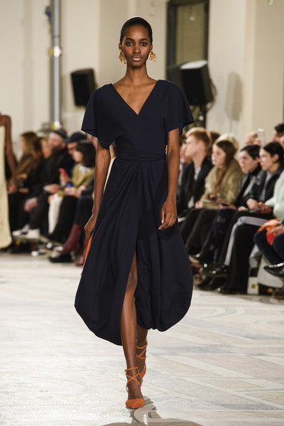 Jacquemus+Fall+2018+wv9nX-xFxiul